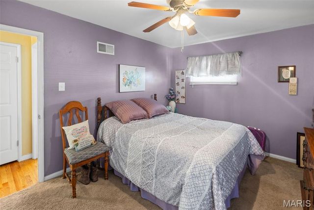 4423 Little Chief Drive, St Louis, MO 63123