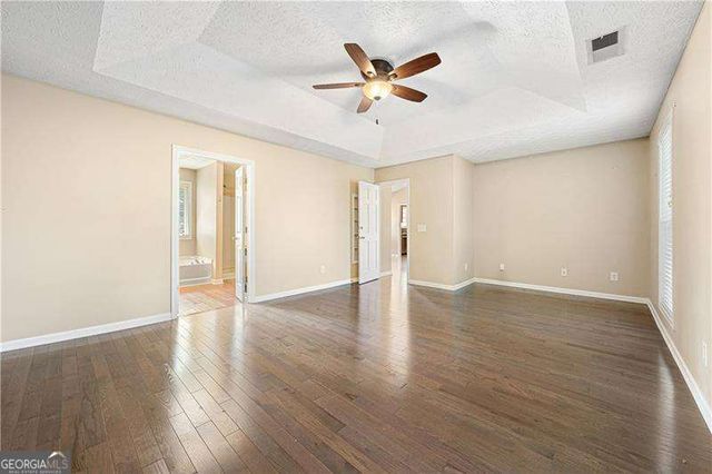 5822 Bridgeport Court, Flowery Branch, GA 30542