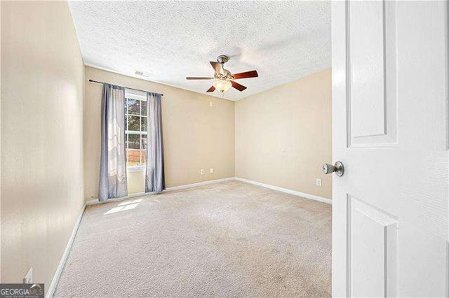 5822 Bridgeport Court, Flowery Branch, GA 30542