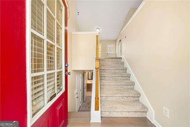 5822 Bridgeport Court, Flowery Branch, GA 30542