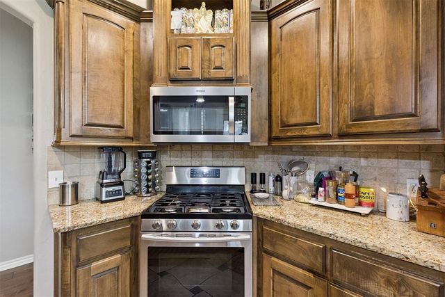 805 Brian Court, Moore, OK 73160