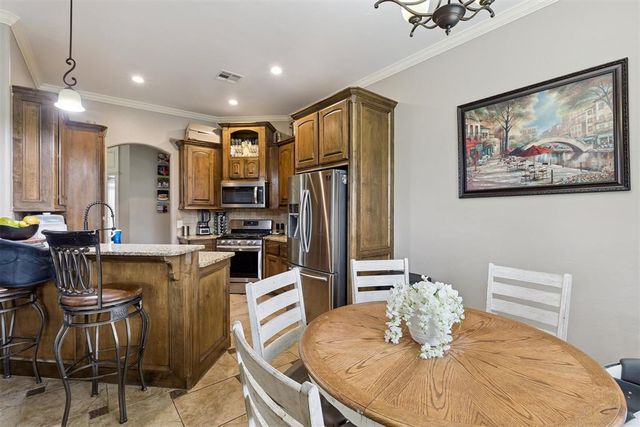 805 Brian Court, Moore, OK 73160