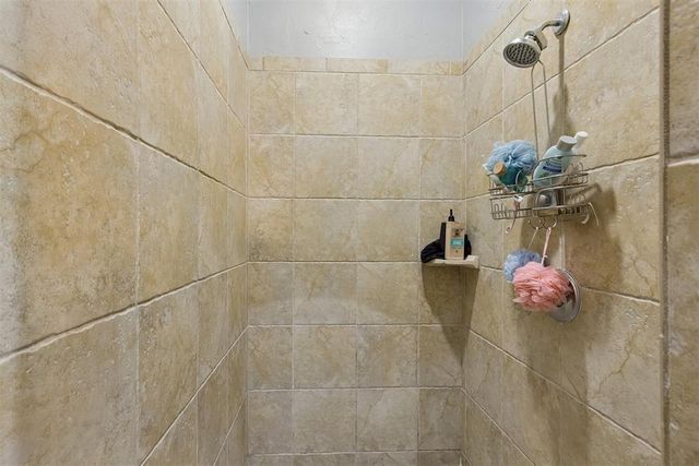 805 Brian Court, Moore, OK 73160