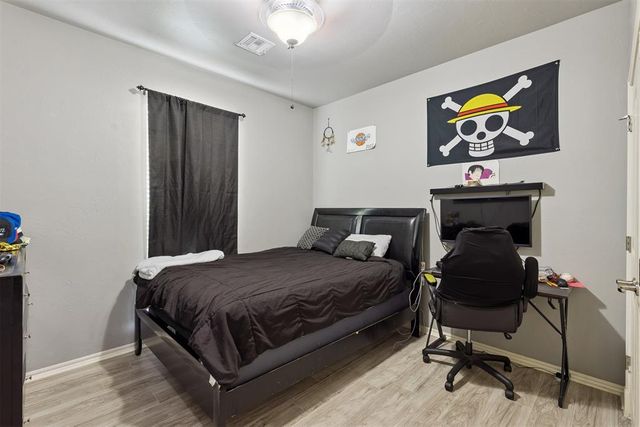 805 Brian Court, Moore, OK 73160