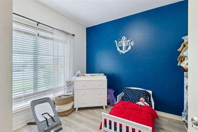 805 Brian Court, Moore, OK 73160