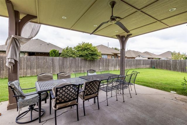 805 Brian Court, Moore, OK 73160