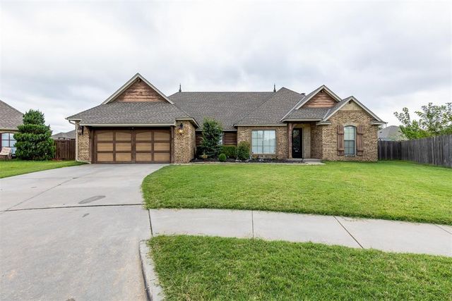 805 Brian Court, Moore, OK 73160