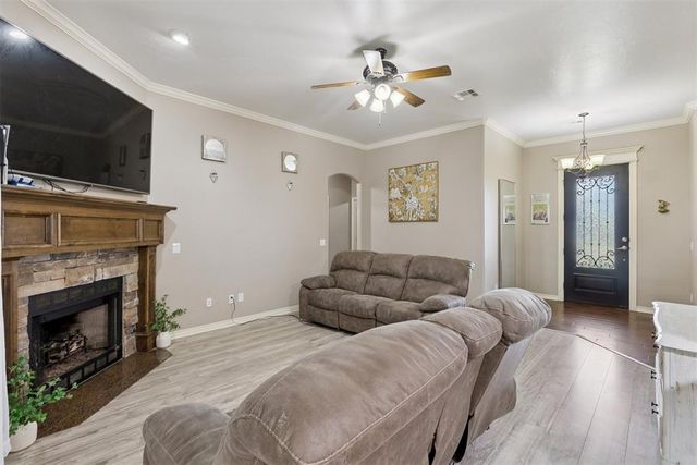 805 Brian Court, Moore, OK 73160