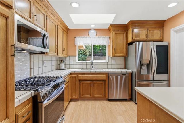 904 Jade Circle, Placentia, CA 92870
