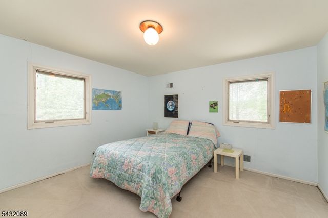 104 Shrewsbury Dr, Livingston Twp., NJ 07039