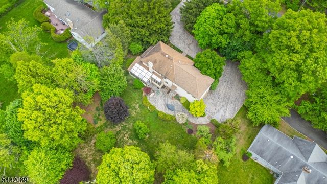104 Shrewsbury Dr, Livingston Twp., NJ 07039