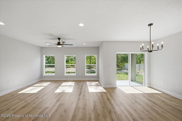15212 Hawley Road, Weeki Wachee, FL 34614