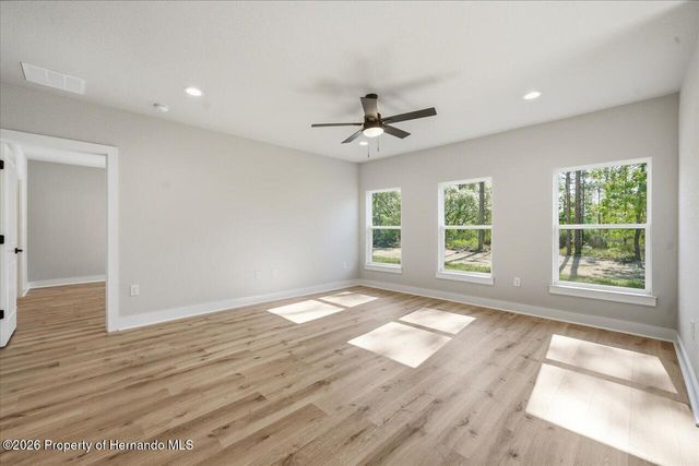 15212 Hawley Road, Weeki Wachee, FL 34614