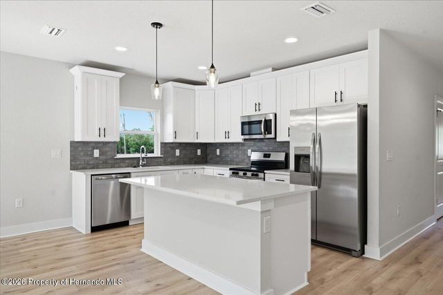 15212 Hawley Road, Weeki Wachee, FL 34614