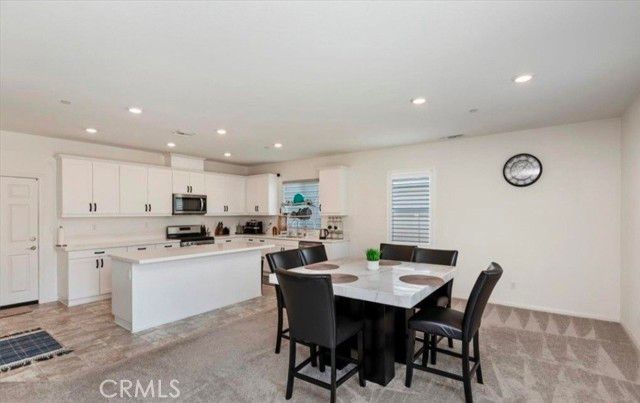 21288 Telegraph Rd, Riverside, CA 92507