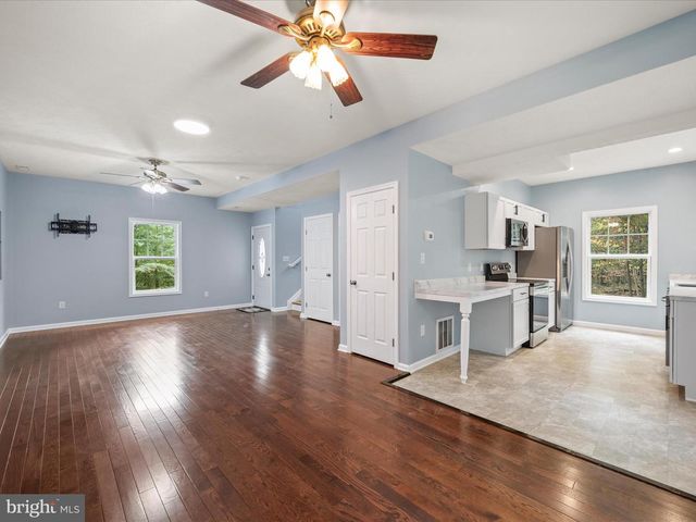 513 PHEASANT DR, Winchester, VA 22602