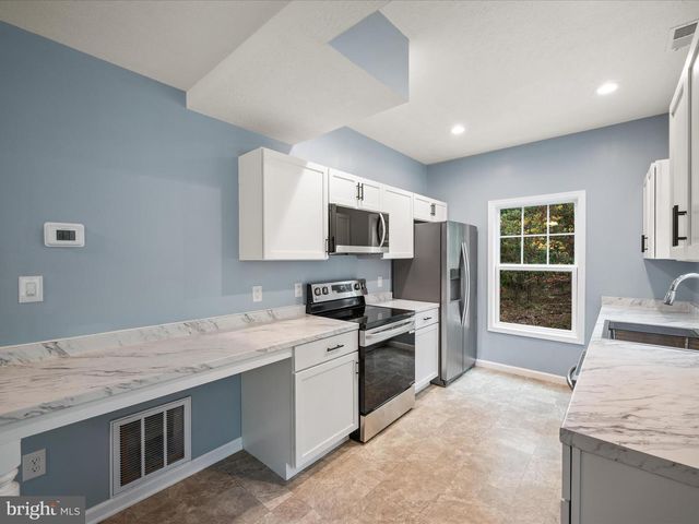 513 PHEASANT DR, Winchester, VA 22602