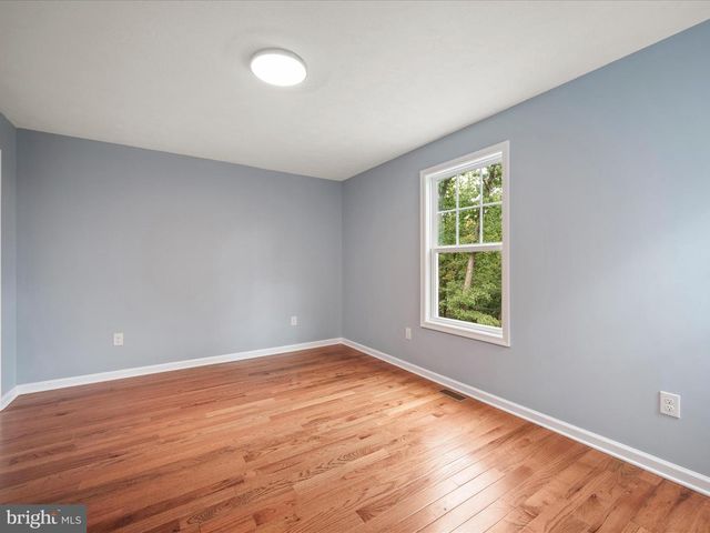 513 PHEASANT DR, Winchester, VA 22602