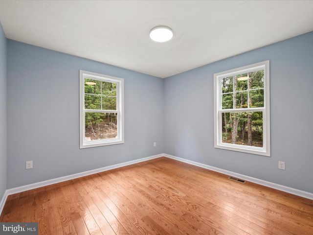 513 PHEASANT DR, Winchester, VA 22602