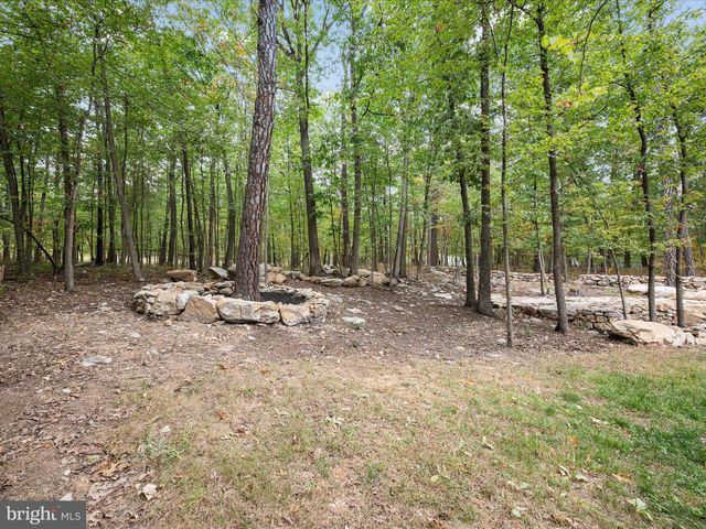 513 PHEASANT DR, Winchester, VA 22602