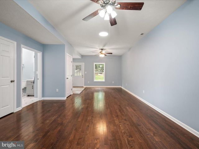 513 PHEASANT DR, Winchester, VA 22602