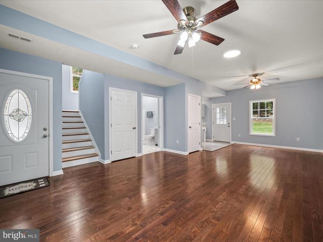 513 PHEASANT DR, Winchester, VA 22602