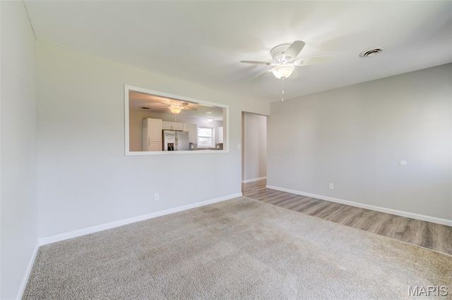 2 Country Lane, Warrenton, MO 63383