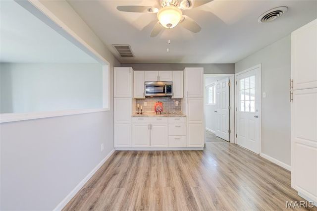 2 Country Lane, Warrenton, MO 63383