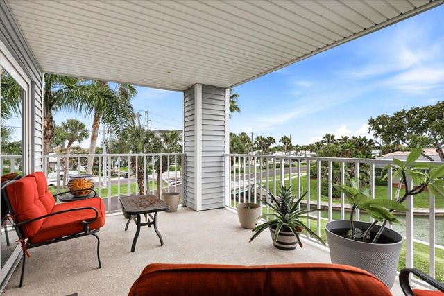 610 ISLAND WAY 201, Clearwater Beach, FL 33767