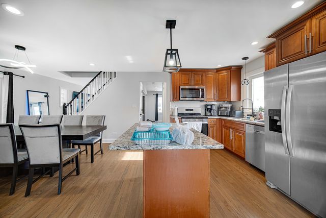 3322 N Pittsburgh Avenue, Chicago, IL 60634