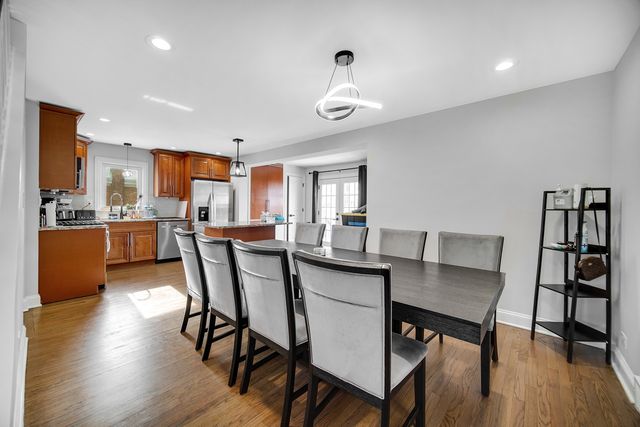 3322 N Pittsburgh Avenue, Chicago, IL 60634