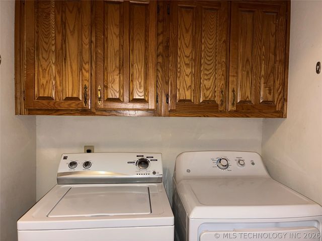 6927 S 29TH West Avenue, Tulsa, OK 74132
