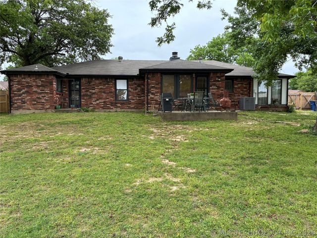 6927 S 29TH West Avenue, Tulsa, OK 74132