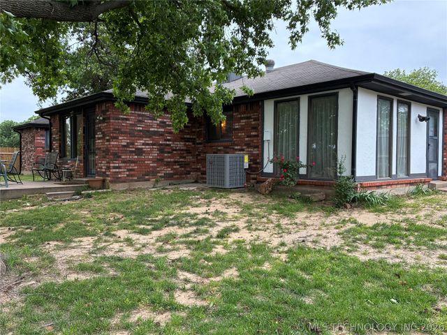 6927 S 29TH West Avenue, Tulsa, OK 74132