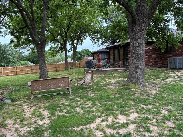 6927 S 29TH West Avenue, Tulsa, OK 74132