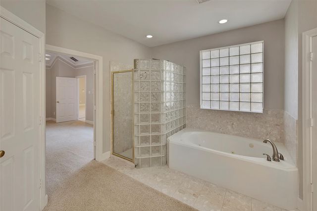 12 Monterrey Road E, Montgomery, TX 77356