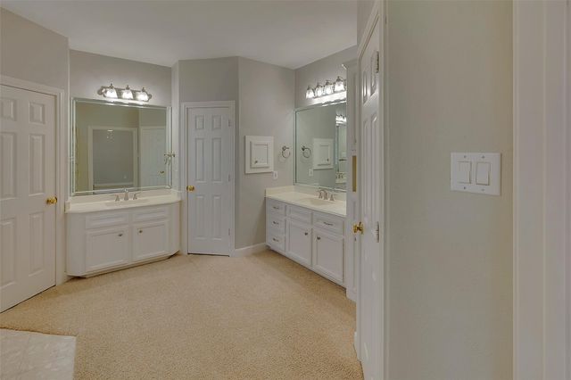 12 Monterrey Road E, Montgomery, TX 77356