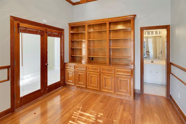 12 Monterrey Road E, Montgomery, TX 77356