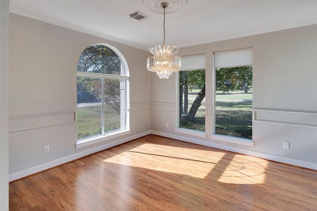 12 Monterrey Road E, Montgomery, TX 77356