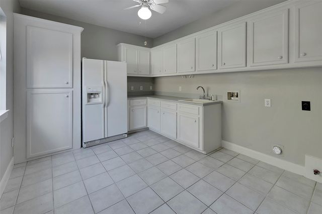 12 Monterrey Road E, Montgomery, TX 77356