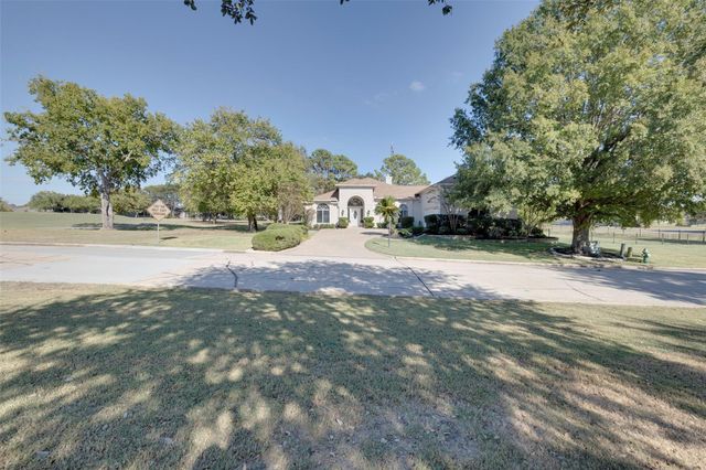 12 Monterrey Road E, Montgomery, TX 77356