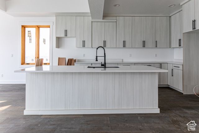 627 N DARWIN ST, Salt Lake City, UT 84103