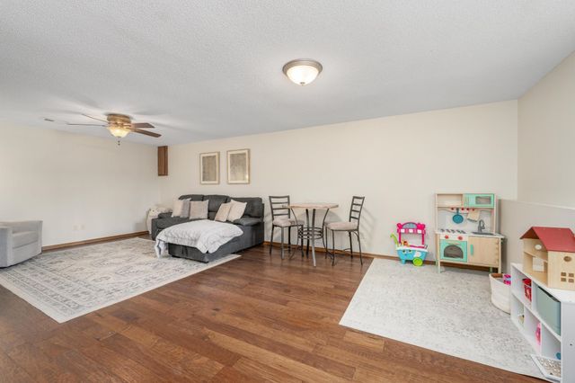 2905 E Lanners Cir, Wichita, KS 67219