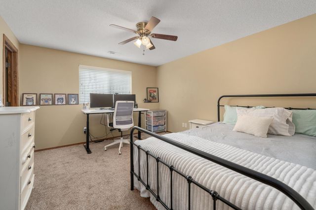 2905 E Lanners Cir, Wichita, KS 67219