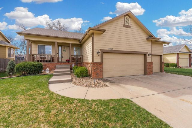 2905 E Lanners Cir, Wichita, KS 67219