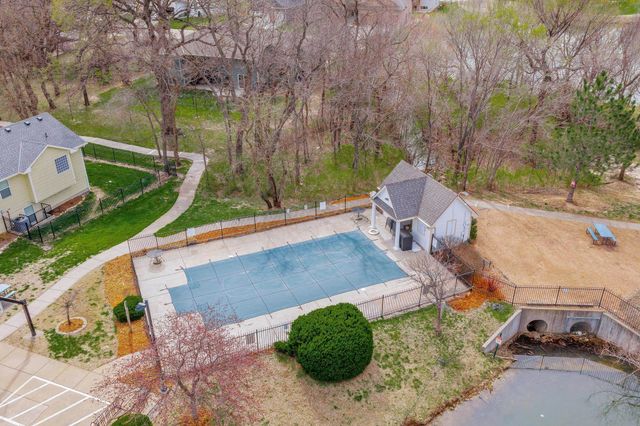 2905 E Lanners Cir, Wichita, KS 67219