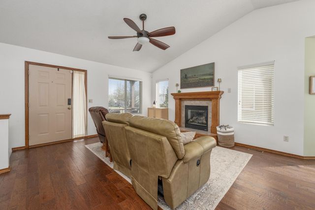 2905 E Lanners Cir, Wichita, KS 67219