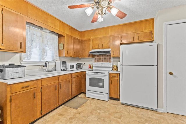 2428 Leann Circle, Chattanooga, TN 37406