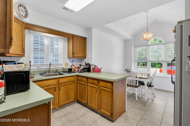 22 S Avon Drive, Jackson, NJ 08527