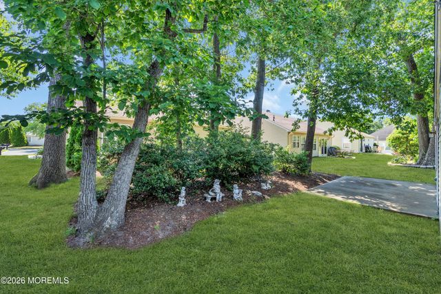 22 S Avon Drive, Jackson, NJ 08527